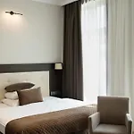 Hotel Red Baron & Restaurant 4*