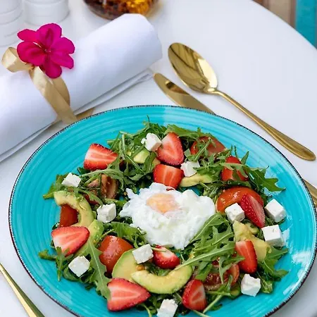 Hotel Red Baron Hotel&restaurant 4*