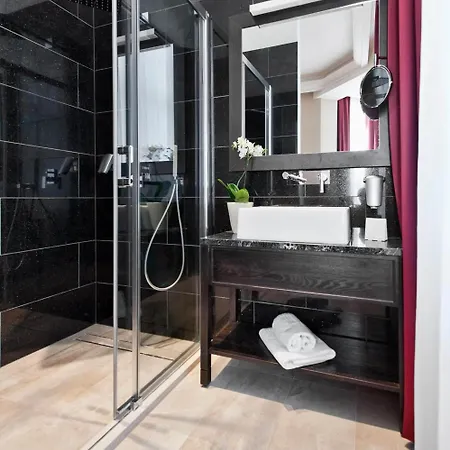 Red Baron Hotel&restaurant Hotel