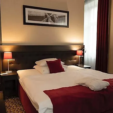 Hotel Red Baron & Restaurant