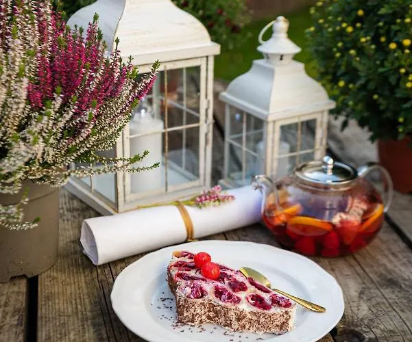 Red Baron & Restaurant 4*