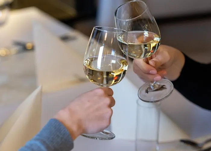 Red Baron & Restaurant 4* Świdnica