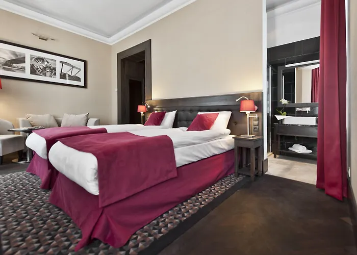 Red Baron & Restaurant Hotel