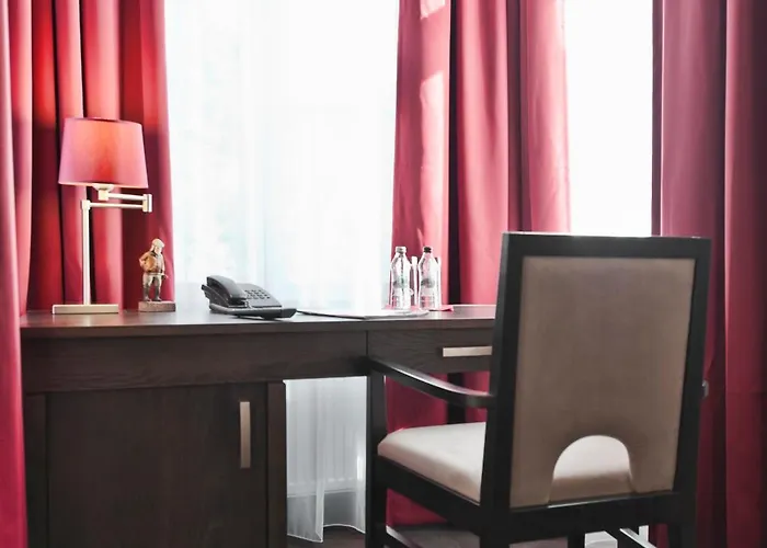 Red Baron & Restaurant Świdnica