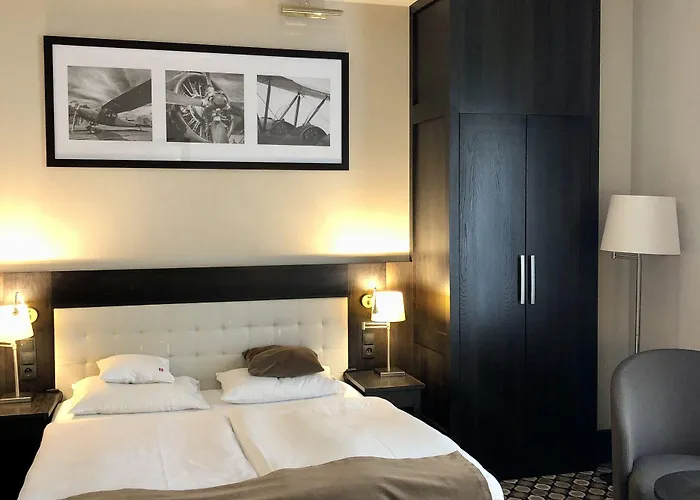 Hotel Red Baron & Restaurant