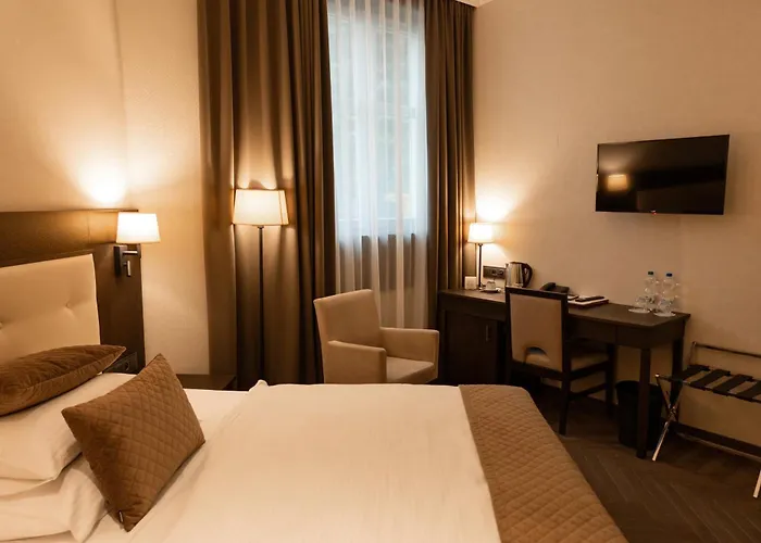 Red Baron & Restaurant Hotel