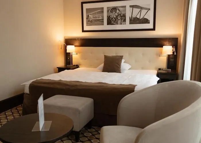 Hotel Red Baron & Restaurant 4*