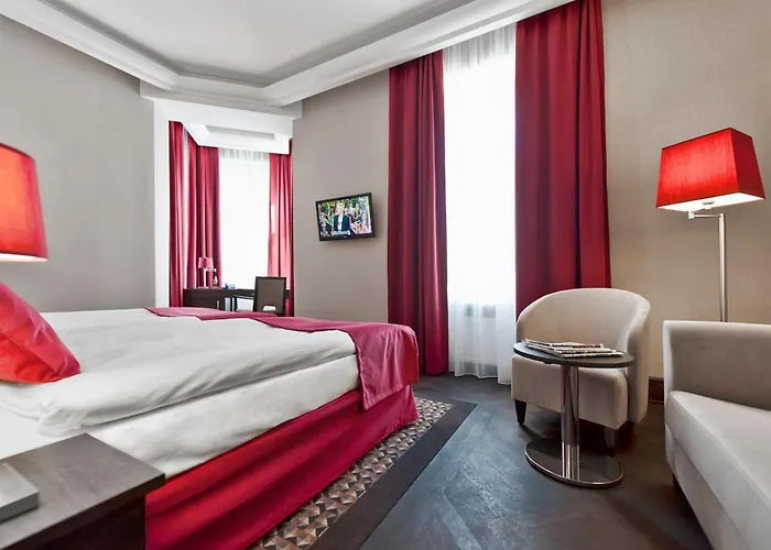 Red Baron & Restaurant 4* Świdnica