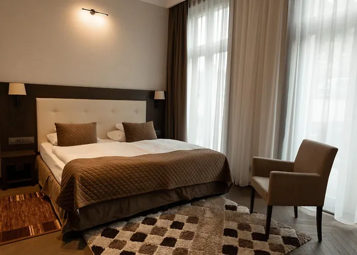 Red Baron & Restaurant Hotel Świdnica