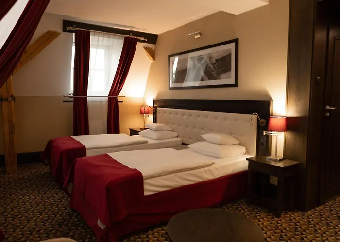 Red Baron & Restaurant