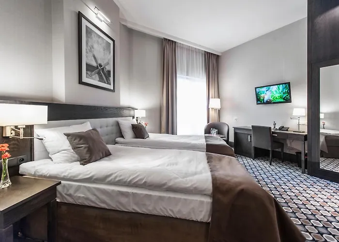 Hotel Red Baron & Restaurant 4*